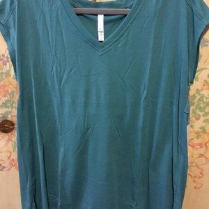 Lulaore Gabby Tee !!